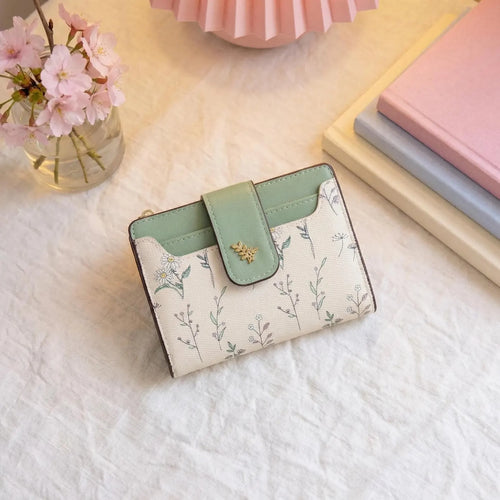 Minimalist Ladies Wallet